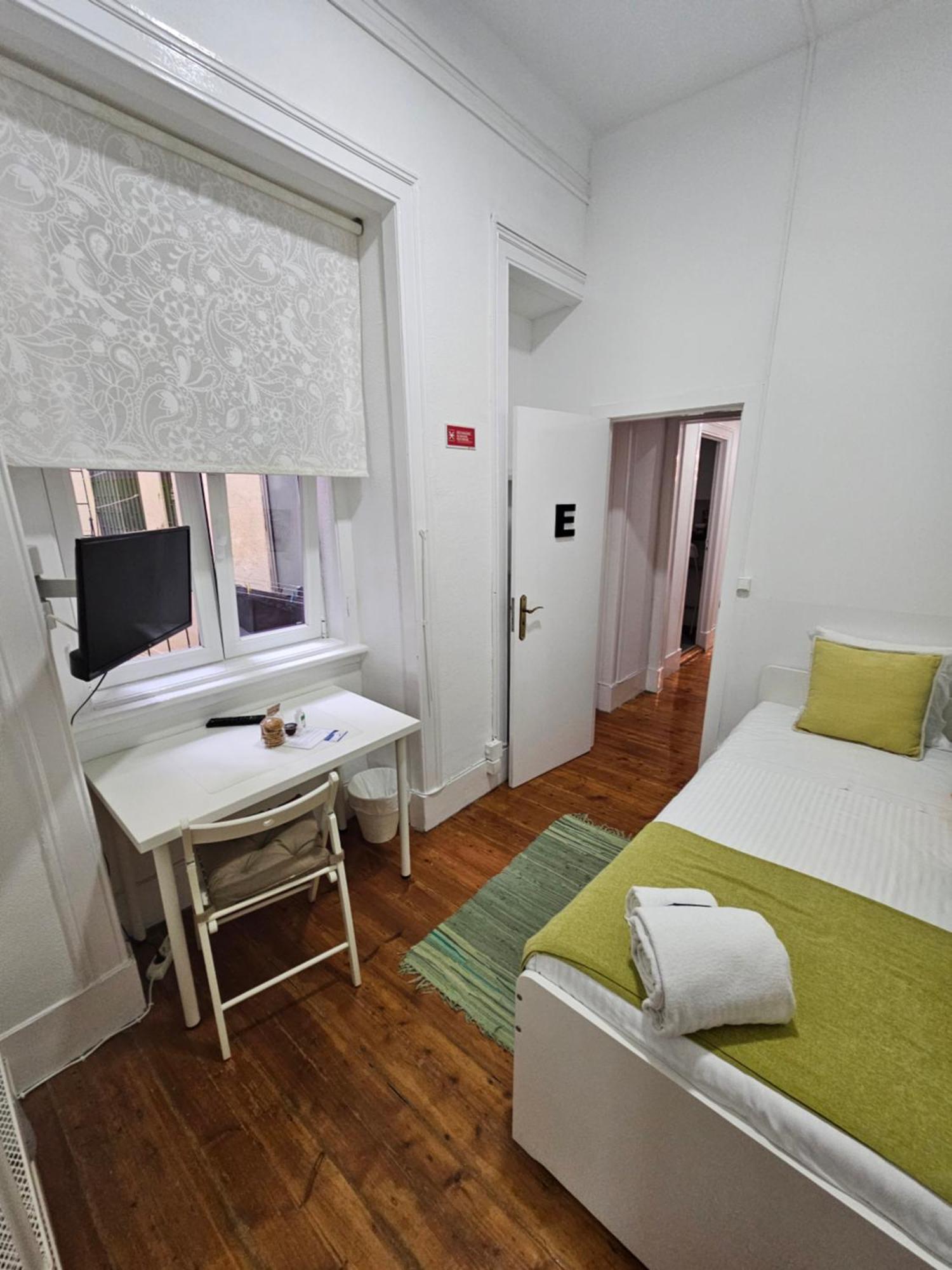 Almirante Guesthouse Lizbona Pokój zdjęcie